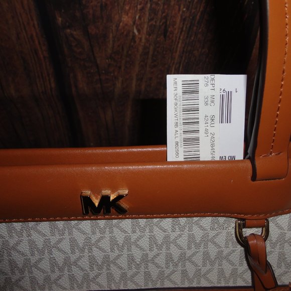 NWT Michael Kors Bag/Bag Meredith MD EW Bonded Tote Signature Cream and Brown - Picture 2 of 6